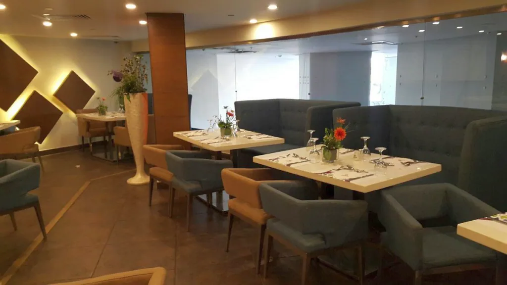 الفندق إيسترن المنتزة - الأسكندرية